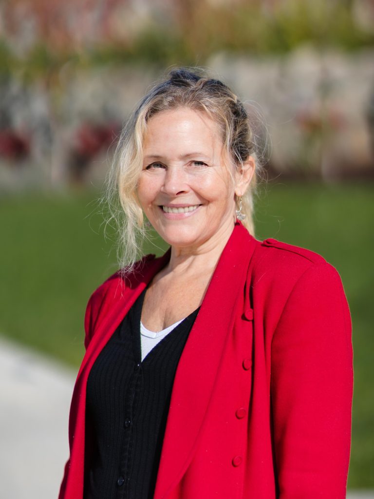 Current Headshot Full (12-3-21) - 2